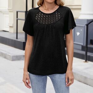 Chic Black Lace Women's Tee